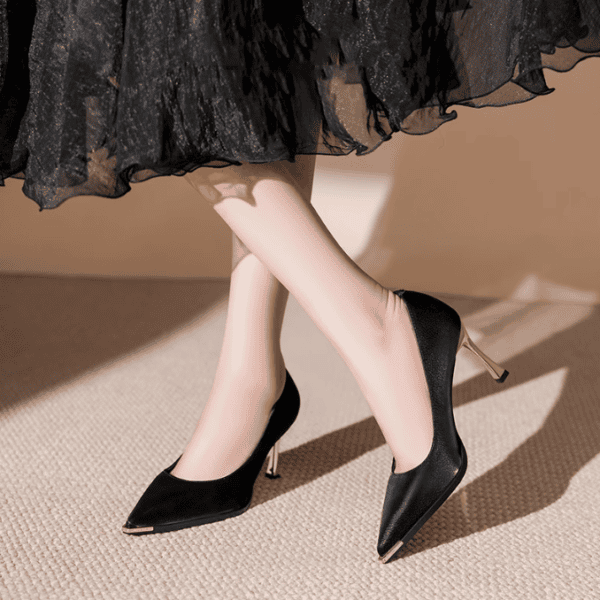 Available Pencil Heel - 35 Size LA702