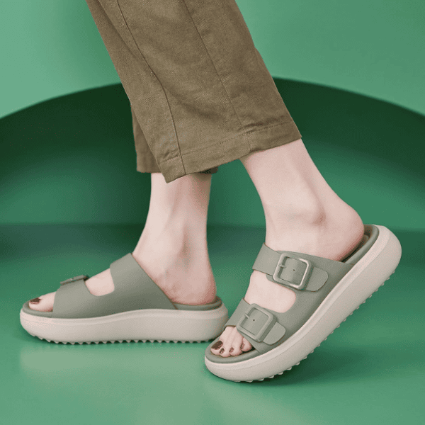 Available Slipper - 35 Size LA2383