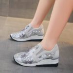 Plus-size wedge heel women’s shoes, 2025 Spring/Summer new style, color blocking, sequins, slip-on, sporty and casual women’s shoes - Image 2