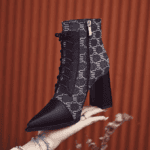 Dress up every step beautifully.