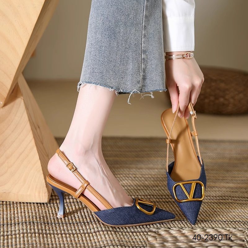 LA577 40 Size Available Shoes LA577 - Image 1