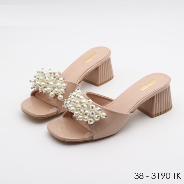 38 Size Available Shoes LA8271