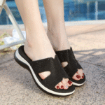 New 2025 Spring and Summer Amazon Casual Rhinestone Sandals Women's Non-slip Beach Wedge Slippers