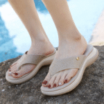 New 2025 Spring and Summer Diamond Fashion Wedge Heel Non-slip Flip-flops Women's Shoes - Image 3