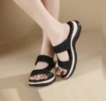 New 2025 Spring and Summer Amazon Casual Comfort Sandals Women's Non-slip Seaside Beach Thick-soled Slippers - Image 3
