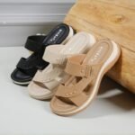 New 2025 Spring and Summer Amazon Casual Comfort Sandals Women's Non-slip Seaside Beach Thick-soled Slippers - Image 5