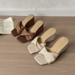French retro woven slippers for women 2025