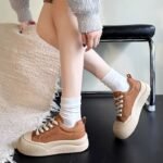 Women’s platform training shoes, 2025 new autumn hot-selling retro height-increasing board shoes, versatile casual sports shoes. - Image 7