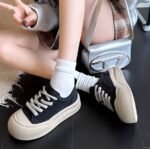 Women’s platform training shoes, 2025 new autumn hot-selling retro height-increasing board shoes, versatile casual sports shoes. - Image 5