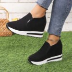 Black wedge heel women’s shoes, 2025 spring and autumn new style, round toe, waterproof platform, lightweight slip-on shoes. - Image 5