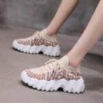 Women’s chunky knit sneakers, trendy 2025 spring/summer style, thick-soled platform sock shoes, versatile casual sports shoes. - Image 9