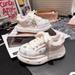 2025 New Embroidered Canvas Shoes, Thick-Soled Platform Casual Shoes, Sneakers - Image 3