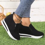 Black wedge heel women’s shoes, 2025 spring and autumn new style, round toe, waterproof platform, lightweight slip-on shoes. - Image 4