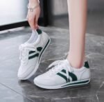 2025 New Plus Size Comfortable Leather Fashion Platform Shoes, German Style, Soft Sole, Breathable, Retro White Shoes for Women - Image 2