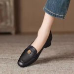 Casual Classy Vibe - Image 2
