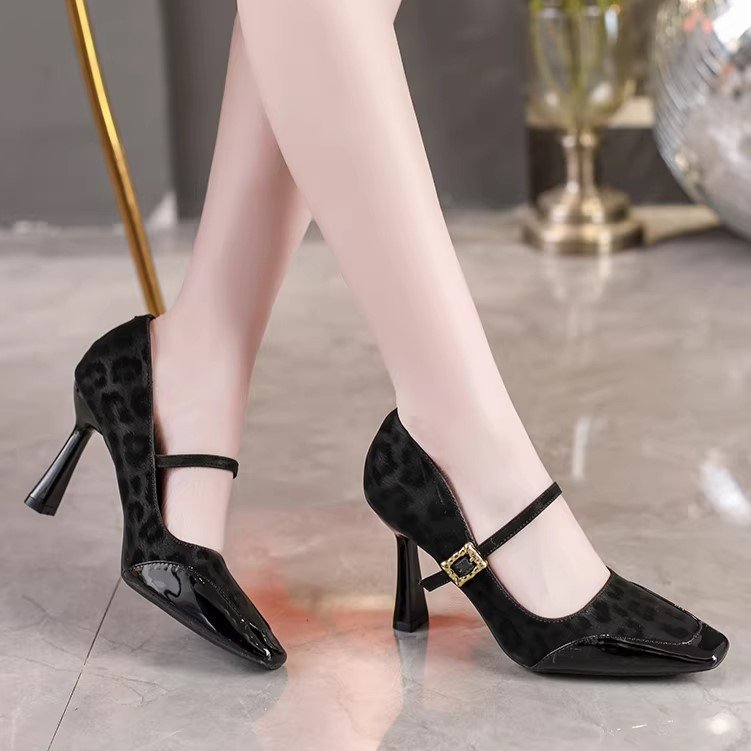 O1CN01KarcQN1C7ABOtxvN6_!!1801150033 Chic & Confident - Image 1
