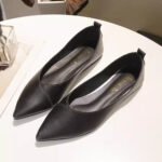Effortless Fashion Choice - Image 6