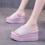 Sophisticated Comfort - Image 4