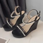 Practical & Pretty - Image 4