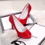Elegant High Fashion - Image 6