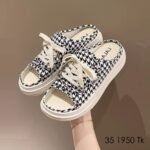 35 Size Available Shoes LA2247